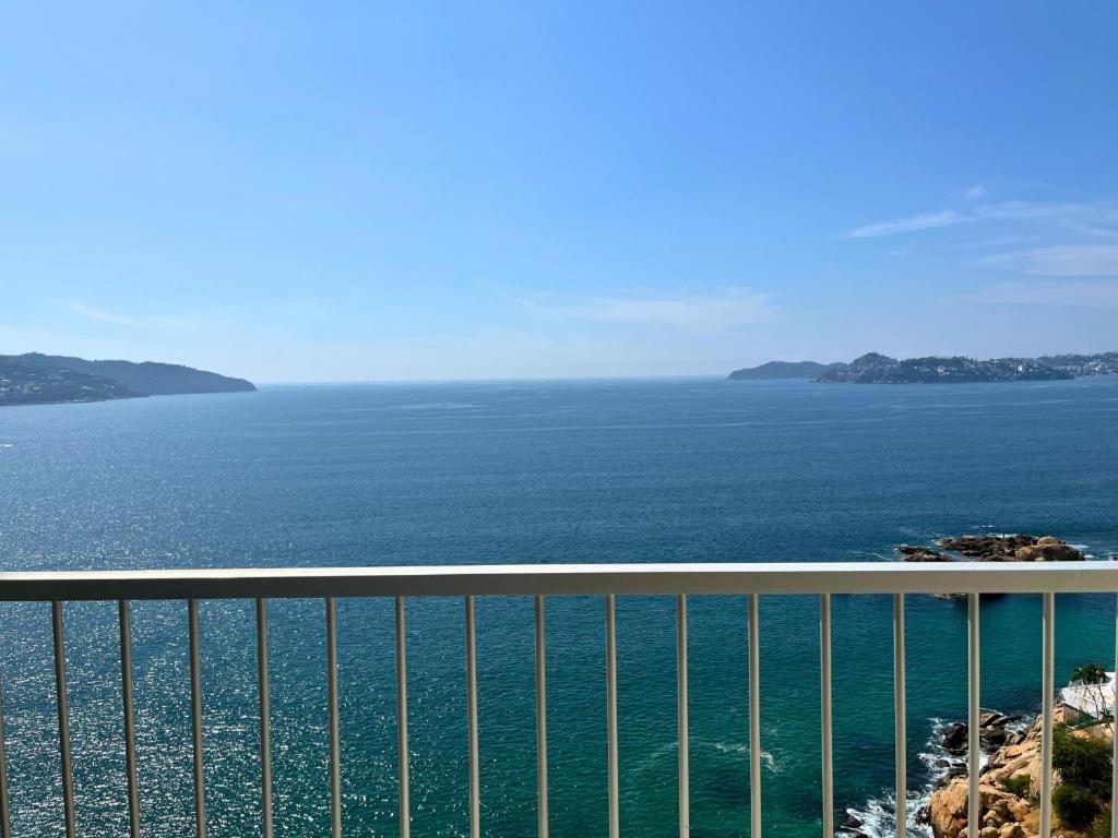 Suite 1808 By Suites Victoria Acapulco Luaran gambar